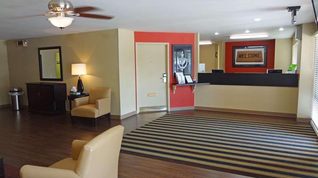 Extended Stay America Suites - Houston - Westchase - Westheimer Beltér fotó
